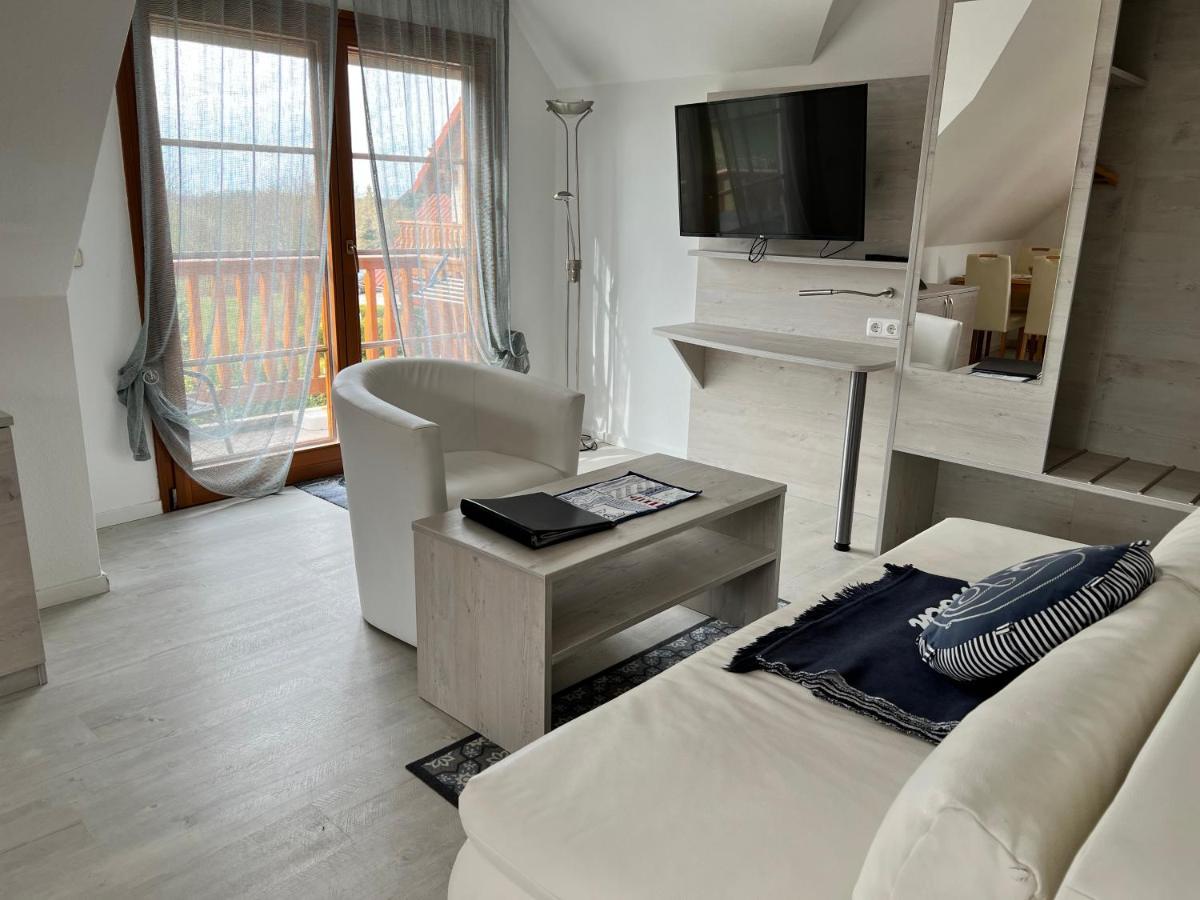 Ferienwohnanlage Schwabe Mit Schwimmbad Apartment Rerik Exterior photo